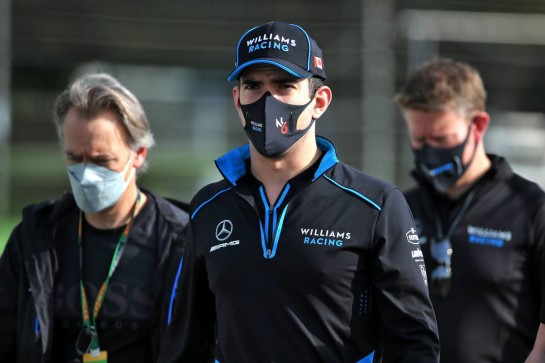 Nicholas Latifi (CDN) Williams Racing walks the circuit with the team.
30.10.2020. Formula 1 World Championship, Rd 13, Emilia Romagna Grand Prix, Imola, Italy, Practice Day.
- www.xpbimages.com, EMail: requests@xpbimages.com © Copyright: Batchelor / XPB Images