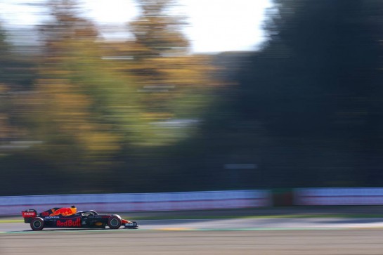 Max Verstappen (NLD) Red Bull Racing RB16.
31.10.2020. Formula 1 World Championship, Rd 13, Emilia Romagna Grand Prix, Imola, Italy, Qualifying Day.
- www.xpbimages.com, EMail: requests@xpbimages.com © Copyright: Batchelor / XPB Images