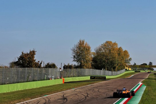 Carlos Sainz Jr (ESP) McLaren MCL35.
31.10.2020. Formula 1 World Championship, Rd 13, Emilia Romagna Grand Prix, Imola, Italy, Qualifying Day.
- www.xpbimages.com, EMail: requests@xpbimages.com © Copyright: Batchelor / XPB Images