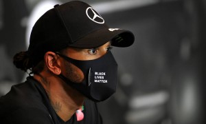 Hamilton tight-lipped with Domenicali on Mercedes contract talks