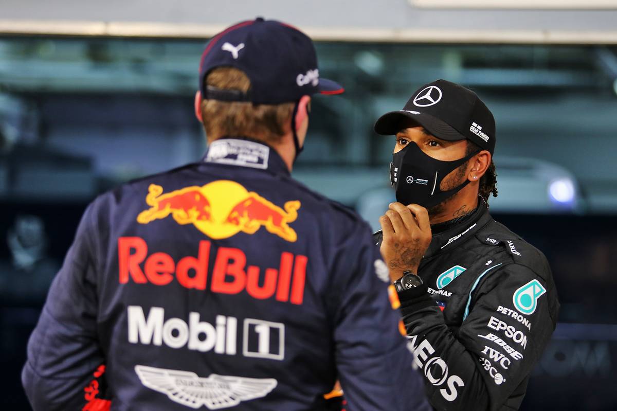 Lewis Hamilton (GBR) Mercedes AMG F1 in qualifying parc ferme with Max Verstappen (NLD) Red Bull Racing. 28.11.2020. Formula 1 World Championship, Rd 15, Bahrain Grand Prix