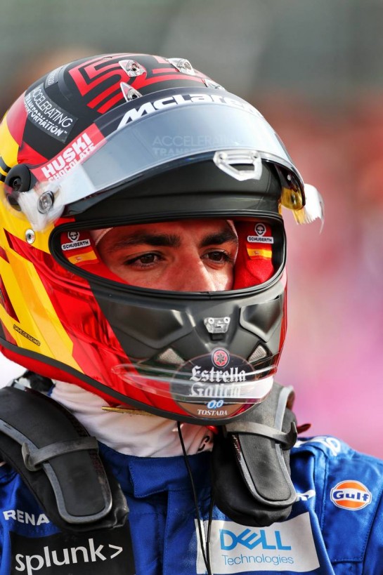 Carlos Sainz Jr (ESP) McLaren on the grid.
01.11.2020. Formula 1 World Championship, Rd 13, Emilia Romagna Grand Prix, Imola, Italy, Race Day.
- www.xpbimages.com, EMail: requests@xpbimages.com © Copyright: Moy / XPB Images