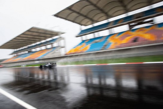 Lewis Hamilton (GBR) Mercedes AMG F1 W11.
14.11.2020. Formula 1 World Championship, Rd 14, Turkish Grand Prix, Istanbul, Turkey, Qualifying Day.
- www.xpbimages.com, EMail: requests@xpbimages.com © Copyright: Bearne / XPB Images
