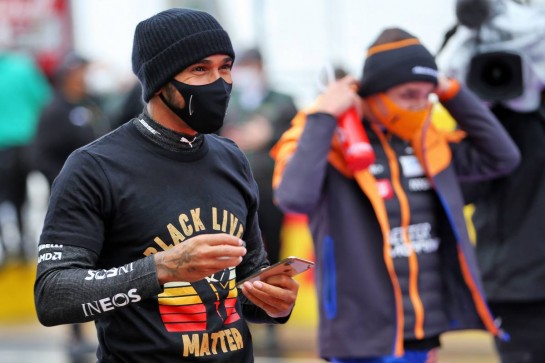 Lewis Hamilton (GBR) Mercedes AMG F1 on the grid.
15.11.2020. Formula 1 World Championship, Rd 14, Turkish Grand Prix, Istanbul, Turkey, Race Day.
- www.xpbimages.com, EMail: requests@xpbimages.com © Copyright: Batchelor / XPB Images