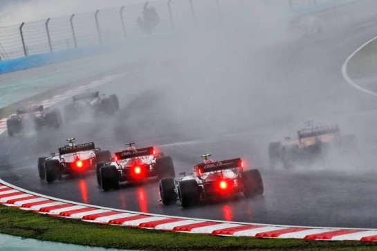 Antonio Giovinazzi (ITA) Alfa Romeo Racing C39 at the start of the race.
15.11.2020. Formula 1 World Championship, Rd 14, Turkish Grand Prix, Istanbul, Turkey, Race Day.
- www.xpbimages.com, EMail: requests@xpbimages.com © Copyright: Staley / XPB Images