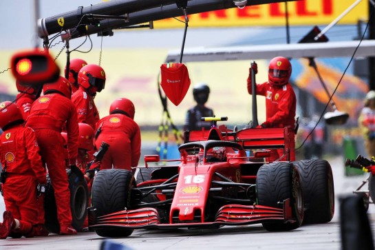 Charles Leclerc (MON) Ferrari SF1000 makes a pit stop.
15.11.2020. Formula 1 World Championship, Rd 14, Turkish Grand Prix, Istanbul, Turkey, Race Day.
- www.xpbimages.com, EMail: requests@xpbimages.com © Copyright: Charniaux / XPB Images