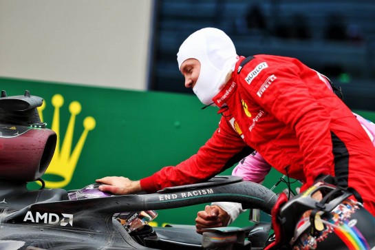 Race winner Lewis Hamilton (GBR) Mercedes AMG F1 W11 celebrates winning his seventh World Championship in parc ferme with third placed Sebastian Vettel (GER) Ferrari.
15.11.2020. Formula 1 World Championship, Rd 14, Turkish Grand Prix, Istanbul, Turkey, Race Day.
- www.xpbimages.com, EMail: requests@xpbimages.com © Copyright: Batchelor / XPB Images
