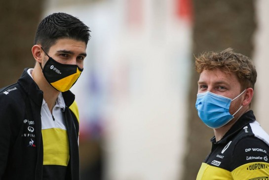 Esteban Ocon (FRA) Renault F1 Team.
27.11.2020. Formula 1 World Championship, Rd 15, Bahrain Grand Prix, Sakhir, Bahrain, Practice Day
- www.xpbimages.com, EMail: requests@xpbimages.com © Copyright: Charniaux / XPB Images
