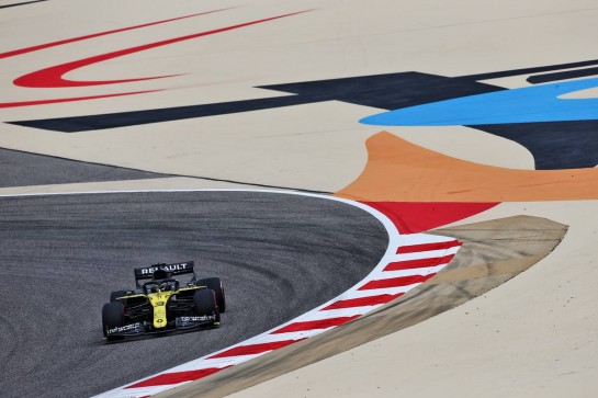 Daniel Ricciardo (AUS) Renault F1 Team RS20.
27.11.2020. Formula 1 World Championship, Rd 15, Bahrain Grand Prix, Sakhir, Bahrain, Practice Day
- www.xpbimages.com, EMail: requests@xpbimages.com © Copyright: Moy / XPB Images