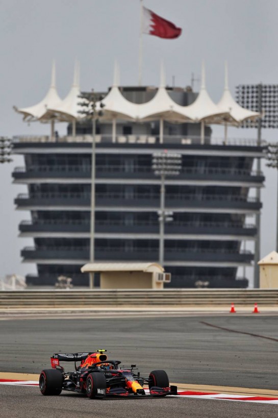 Alexander Albon (THA) Red Bull Racing RB16.
27.11.2020. Formula 1 World Championship, Rd 15, Bahrain Grand Prix, Sakhir, Bahrain, Practice Day
- www.xpbimages.com, EMail: requests@xpbimages.com © Copyright: Moy / XPB Images