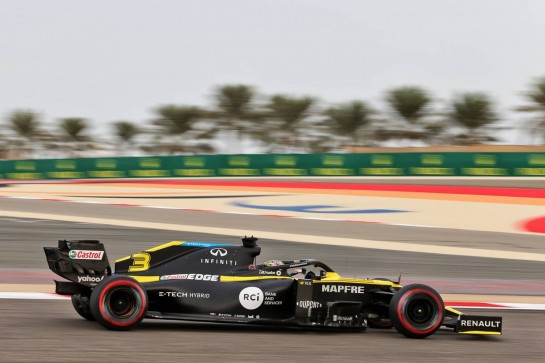 Daniel Ricciardo (AUS) Renault F1 Team RS20.
28.11.2020. Formula 1 World Championship, Rd 15, Bahrain Grand Prix, Sakhir, Bahrain, Qualifying Day.
- www.xpbimages.com, EMail: requests@xpbimages.com © Copyright: Moy / XPB Images