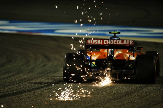Lando Norris (GBR) McLaren MCL35 sends sparks flying.
28.11.2020. Formula 1 World Championship, Rd 15, Bahrain Grand Prix, Sakhir, Bahrain, Qualifying Day.
- www.xpbimages.com, EMail: requests@xpbimages.com © Copyright: Batchelor / XPB Images