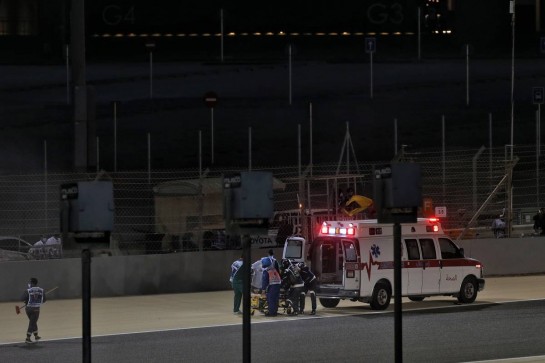 Romain Grosjean (FRA) Haas F1 Team is taken away in the ambulance after crashing at the start of the race.
29.11.2020. Formula 1 World Championship, Rd 15, Bahrain Grand Prix, Sakhir, Bahrain, Race Day.
- www.xpbimages.com, EMail: requests@xpbimages.com © Copyright: Moy / XPB Images
