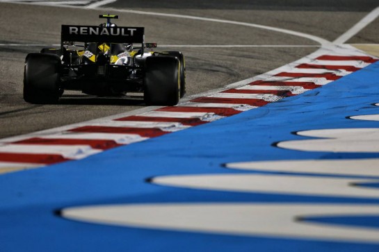 Esteban Ocon (FRA) Renault F1 Team RS20.
29.11.2020. Formula 1 World Championship, Rd 15, Bahrain Grand Prix, Sakhir, Bahrain, Race Day.
- www.xpbimages.com, EMail: requests@xpbimages.com © Copyright: Moy / XPB Images
