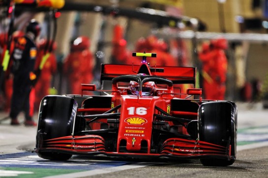 Charles Leclerc (MON) Ferrari SF1000 makes a pit stop.
29.11.2020. Formula 1 World Championship, Rd 15, Bahrain Grand Prix, Sakhir, Bahrain, Race Day.
- www.xpbimages.com, EMail: requests@xpbimages.com © Copyright: Charniaux / XPB Images