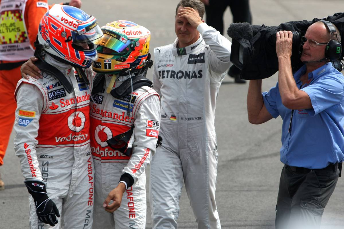 Jenson Button (GBR), McLaren Mercedes and Lewis Hamilton (GBR), McLaren Mercedes, parc ferme 08.07.2012.