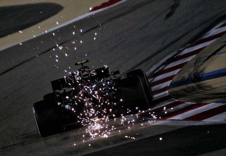 Valtteri Bottas (FIN) Mercedes AMG F1 W11 sends sparks flying.