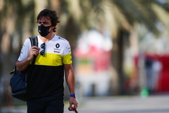 Fernando Alonso (ESP) Renault F1 Team.
04.12.2020. Formula 1 World Championship, Rd 16, Sakhir Grand Prix, Sakhir, Bahrain, Practice Day
- www.xpbimages.com, EMail: requests@xpbimages.com © Copyright: Charniaux / XPB Images