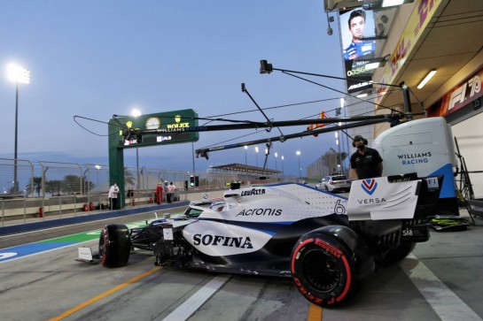 Nicholas Latifi (CDN) Williams Racing FW43.
04.12.2020. Formula 1 World Championship, Rd 16, Sakhir Grand Prix, Sakhir, Bahrain, Practice Day
- www.xpbimages.com, EMail: requests@xpbimages.com © Copyright: Bearne / XPB Images