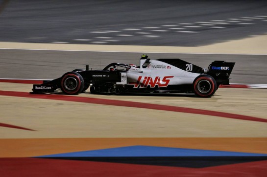 Kevin Magnussen (DEN) Haas VF-20.
04.12.2020. Formula 1 World Championship, Rd 16, Sakhir Grand Prix, Sakhir, Bahrain, Practice Day
- www.xpbimages.com, EMail: requests@xpbimages.com © Copyright: Moy / XPB Images