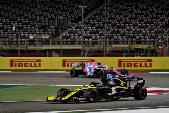 Daniel Ricciardo (AUS) Renault F1 Team RS20.
04.12.2020. Formula 1 World Championship, Rd 16, Sakhir Grand Prix, Sakhir, Bahrain, Practice Day
- www.xpbimages.com, EMail: requests@xpbimages.com © Copyright: Batchelor / XPB Images