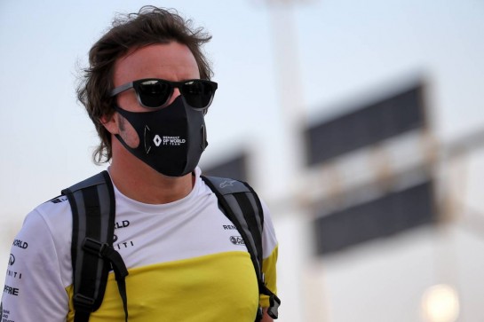 Fernando Alonso (ESP) Renault F1 Team.
05.12.2020. Formula 1 World Championship, Rd 16, Sakhir Grand Prix, Sakhir, Bahrain, Qualifying Day.
- www.xpbimages.com, EMail: requests@xpbimages.com © Copyright: Batchelor / XPB Images