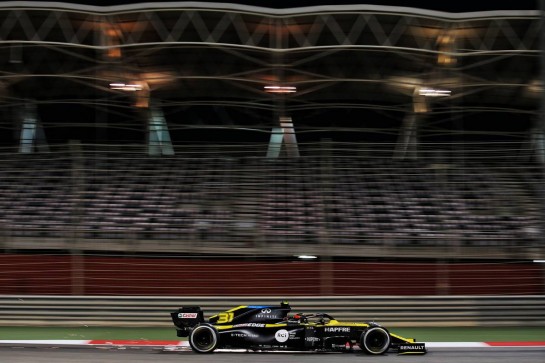 Esteban Ocon (FRA) Renault F1 Team RS20.
05.12.2020. Formula 1 World Championship, Rd 16, Sakhir Grand Prix, Sakhir, Bahrain, Qualifying Day.
- www.xpbimages.com, EMail: requests@xpbimages.com © Copyright: Batchelor / XPB Images