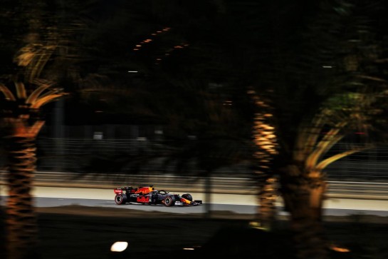 Max Verstappen (NLD) Red Bull Racing RB16.
05.12.2020. Formula 1 World Championship, Rd 16, Sakhir Grand Prix, Sakhir, Bahrain, Qualifying Day.
- www.xpbimages.com, EMail: requests@xpbimages.com © Copyright: Batchelor / XPB Images