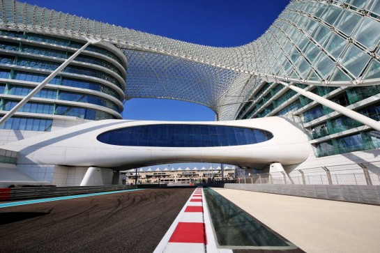 Circuit atmosphere.
10.12.2020. Formula 1 World Championship, Rd 17, Abu Dhabi Grand Prix, Yas Marina Circuit, Abu Dhabi, Preparation Day.
- www.xpbimages.com, EMail: requests@xpbimages.com © Copyright: Moy / XPB Images