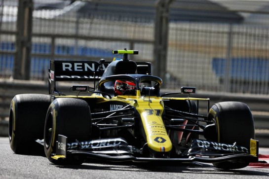 Esteban Ocon (FRA) Renault F1 Team RS20.
11.12.2020. Formula 1 World Championship, Rd 17, Abu Dhabi Grand Prix, Yas Marina Circuit, Abu Dhabi, Practice Day.
- www.xpbimages.com, EMail: requests@xpbimages.com © Copyright: Moy / XPB Images
