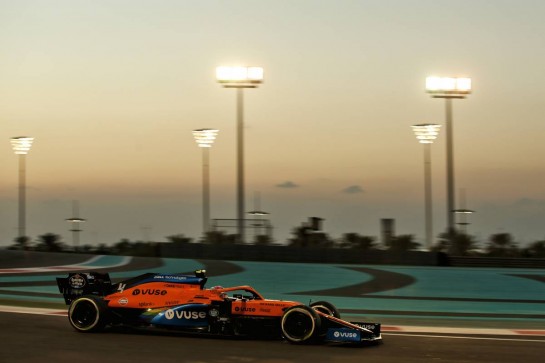 Lando Norris (GBR) McLaren MCL35.
11.12.2020. Formula 1 World Championship, Rd 17, Abu Dhabi Grand Prix, Yas Marina Circuit, Abu Dhabi, Practice Day.
- www.xpbimages.com, EMail: requests@xpbimages.com © Copyright: Batchelor / XPB Images
