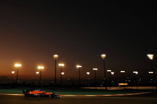 Lando Norris (GBR) McLaren MCL35.
11.12.2020. Formula 1 World Championship, Rd 17, Abu Dhabi Grand Prix, Yas Marina Circuit, Abu Dhabi, Practice Day.
- www.xpbimages.com, EMail: requests@xpbimages.com © Copyright: Batchelor / XPB Images
