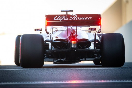 Robert Kubica (POL) Alfa Romeo Racing C39 Reserve Driver.
11.12.2020. Formula 1 World Championship, Rd 17, Abu Dhabi Grand Prix, Yas Marina Circuit, Abu Dhabi, Practice Day.
- www.xpbimages.com, EMail: requests@xpbimages.com © Copyright: Bearne / XPB Images