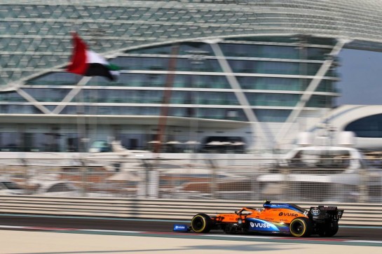 Lando Norris (GBR) McLaren MCL35.
12.12.2020. Formula 1 World Championship, Rd 17, Abu Dhabi Grand Prix, Yas Marina Circuit, Abu Dhabi, Qualifying Day.
- www.xpbimages.com, EMail: requests@xpbimages.com © Copyright: Batchelor / XPB Images