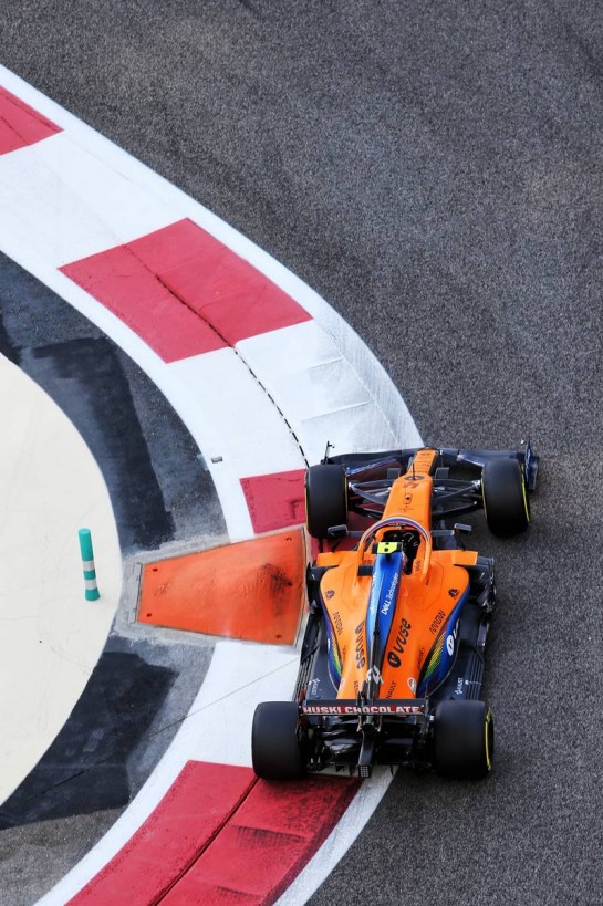 Lando Norris (GBR) McLaren MCL35.
12.12.2020. Formula 1 World Championship, Rd 17, Abu Dhabi Grand Prix, Yas Marina Circuit, Abu Dhabi, Qualifying Day.
- www.xpbimages.com, EMail: requests@xpbimages.com © Copyright: Moy / XPB Images