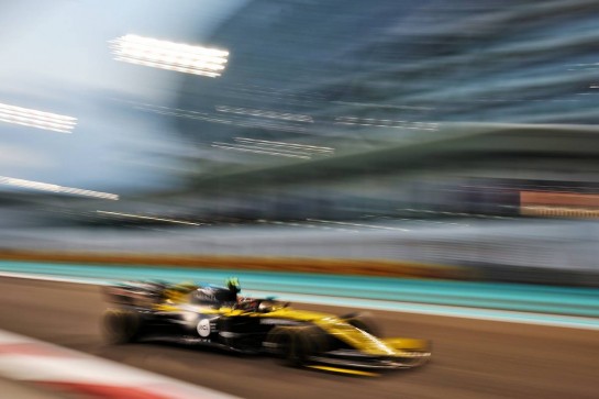 Esteban Ocon (FRA) Renault F1 Team RS20.
12.12.2020. Formula 1 World Championship, Rd 17, Abu Dhabi Grand Prix, Yas Marina Circuit, Abu Dhabi, Qualifying Day.
- www.xpbimages.com, EMail: requests@xpbimages.com © Copyright: Moy / XPB Images
