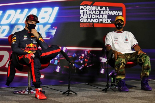 (L to R): Max Verstappen (NLD) Red Bull Racing and Lewis Hamilton (GBR) Mercedes AMG F1 in the post qualifying FIA Press Conference.
12.12.2020. Formula 1 World Championship, Rd 17, Abu Dhabi Grand Prix, Yas Marina Circuit, Abu Dhabi, Qualifying Day.
- www.xpbimages.com, EMail: requests@xpbimages.com © Copyright: Moy / XPB Images
