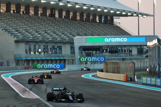 Lewis Hamilton (GBR) Mercedes AMG F1 W11.
13.12.2020. Formula 1 World Championship, Rd 17, Abu Dhabi Grand Prix, Yas Marina Circuit, Abu Dhabi, Race Day.
- www.xpbimages.com, EMail: requests@xpbimages.com © Copyright: Batchelor / XPB Images