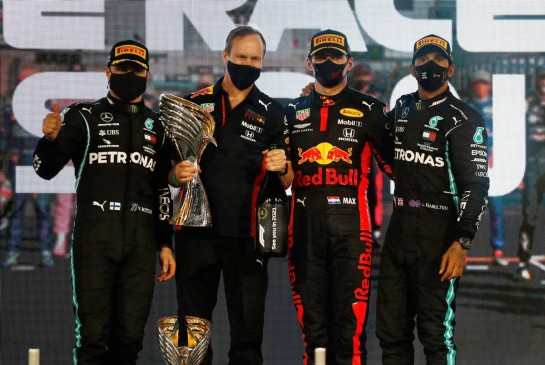 The podium (L to R): Valtteri Bottas (FIN) Mercedes AMG F1, second; Paul Monaghan (GBR) Red Bull Racing Chief Engineer; Max Verstappen (NLD) Red Bull Racing, race winner; Lewis Hamilton (GBR) Mercedes AMG F1, third.
13.12.2020. Formula 1 World Championship, Rd 17, Abu Dhabi Grand Prix, Yas Marina Circuit, Abu Dhabi, Race Day.
- www.xpbimages.com, EMail: requests@xpbimages.com © Copyright: FIA Pool Image for Editorial Use Only