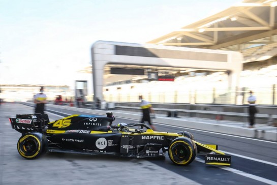 Guanyu Zhou (CHN) Renault F1 Team RS20 Test Driver.
15.12.2020. Formula 1 Testing, Yas Marina Circuit, Abu Dhabi, Tuesday.
- www.xpbimages.com, EMail: requests@xpbimages.com © Copyright: Charniaux / XPB Images
