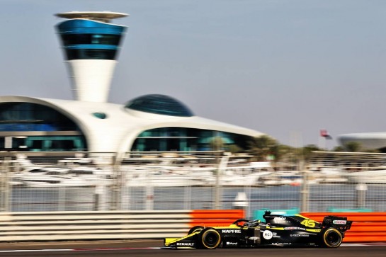 Guanyu Zhou (CHN) Renault F1 Team RS20 Test Driver.
15.12.2020. Formula 1 Testing, Yas Marina Circuit, Abu Dhabi, Tuesday.
- www.xpbimages.com, EMail: requests@xpbimages.com © Copyright: Batchelor / XPB Images
