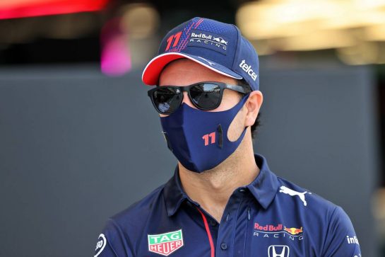 Sergio Perez (MEX) Red Bull Racing.
12.03.2021. Formula 1 Testing, Sakhir, Bahrain, Day One.
- www.xpbimages.com, EMail: requests@xpbimages.com © Copyright: Moy / XPB Images