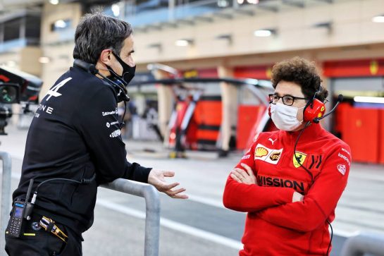 (L to R): Davide Brivio (ITA) Alpine F1 Team Racing Director with Mattia Binotto (ITA) Ferrari Team Principal.
13.03.2021. Formula 1 Testing, Sakhir, Bahrain, Day Two.
- www.xpbimages.com, EMail: requests@xpbimages.com © Copyright: Moy / XPB Images