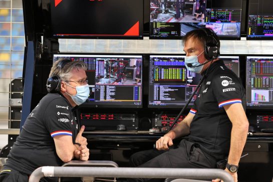 (L to R): Pat Fry (GBR) Alpine F1 Team Technical Director (Chassis) with Alan Permane (GBR) Alpine F1 Team Trackside Operations Director.
13.03.2021. Formula 1 Testing, Sakhir, Bahrain, Day Two.
- www.xpbimages.com, EMail: requests@xpbimages.com © Copyright: Moy / XPB Images