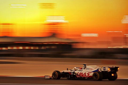 Nikita Mazepin (RUS) Haas F1 Team VF-21.
14.03.2021. Formula 1 Testing, Sakhir, Bahrain, Day Three.
- www.xpbimages.com, EMail: requests@xpbimages.com © Copyright: Batchelor / XPB Images