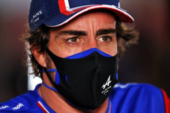 Fernando Alonso (ESP) Alpine F1 Team.
25.03.2021. Formula 1 World Championship, Rd 1, Bahrain Grand Prix, Sakhir, Bahrain, Preparation Day.
- www.xpbimages.com, EMail: requests@xpbimages.com © Copyright: Moy / XPB Images