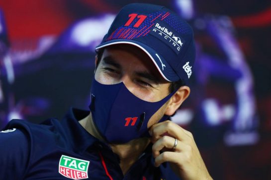 Sergio Perez (MEX) Red Bull Racing in the FIA Press Conference.
25.03.2021. Formula 1 World Championship, Rd 1, Bahrain Grand Prix, Sakhir, Bahrain, Preparation Day.
- www.xpbimages.com, EMail: requests@xpbimages.com © Copyright: FIA Pool Image for Editorial Use Only