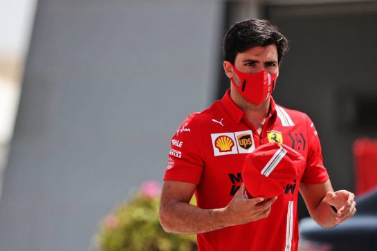 Carlos Sainz Jr (ESP) Ferrari.
26.03.2021. Formula 1 World Championship, Rd 1, Bahrain Grand Prix, Sakhir, Bahrain, Practice Day
- www.xpbimages.com, EMail: requests@xpbimages.com © Copyright: Batchelor / XPB Images