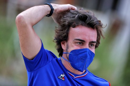 Fernando Alonso (ESP) Alpine F1 Team.
26.03.2021. Formula 1 World Championship, Rd 1, Bahrain Grand Prix, Sakhir, Bahrain, Practice Day
- www.xpbimages.com, EMail: requests@xpbimages.com © Copyright: Moy / XPB Images