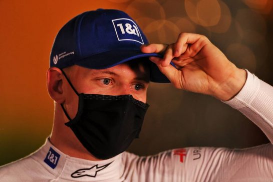 Mick Schumacher (GER) Haas F1 Team.
27.03.2021. Formula 1 World Championship, Rd 1, Bahrain Grand Prix, Sakhir, Bahrain, Qualifying Day.
- www.xpbimages.com, EMail: requests@xpbimages.com © Copyright: Moy / XPB Images